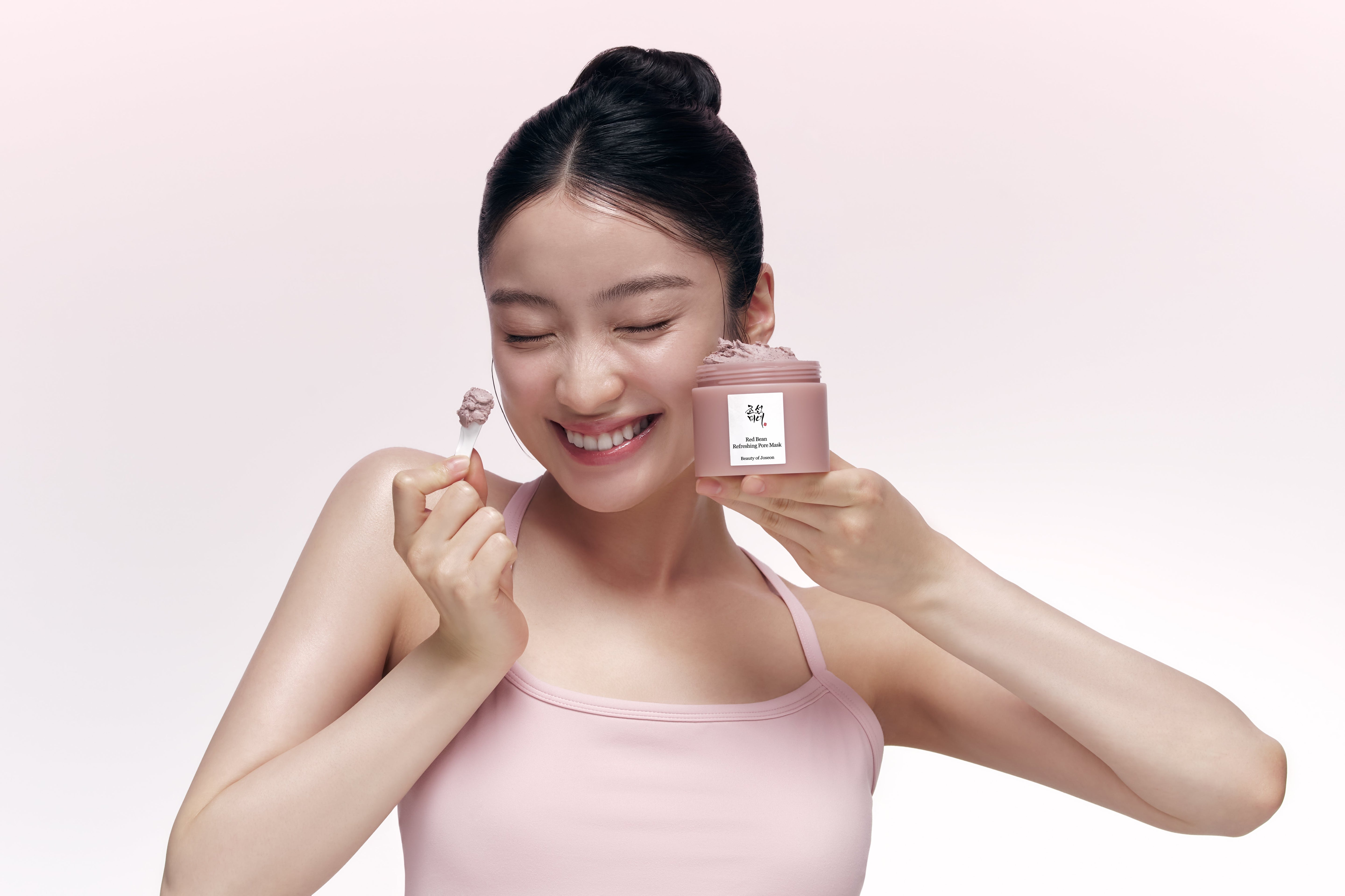 7 Pore Myths It’s Time to Stop Believing
